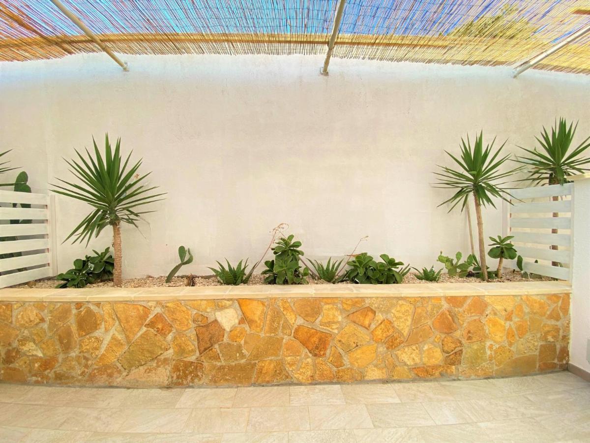 Le Cicale Apartment Tiggiano Bagian luar foto